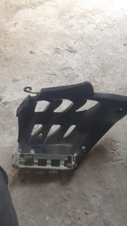 Repose-pieds / Nerf bars pour quad