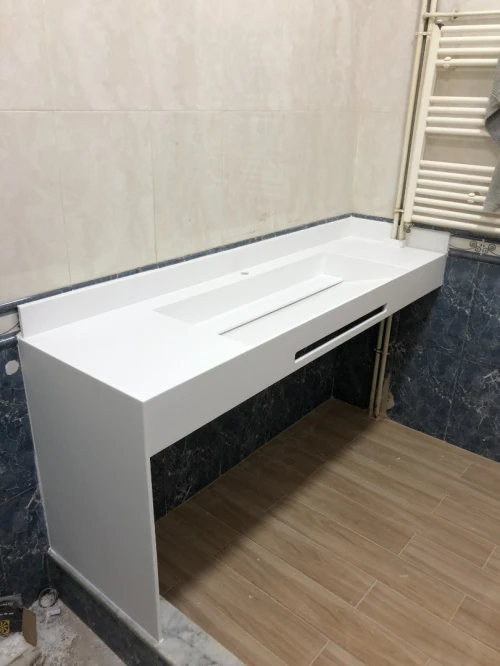 Vasque inclinées sur mesure à Corian DuPont (usa)