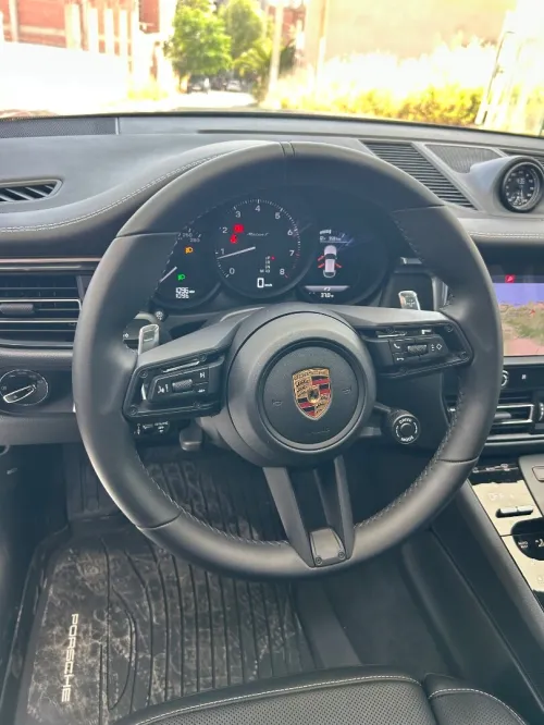 Porsche MACAN T 2026 Sport