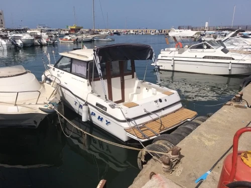Bateau 6,60 inboard 143ch