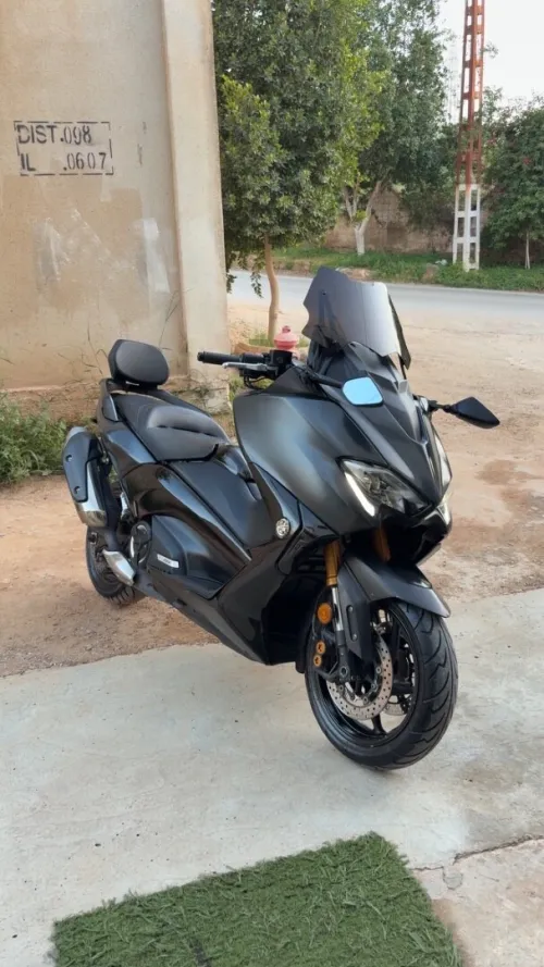 Yahmaha Tmax Dx 2017
