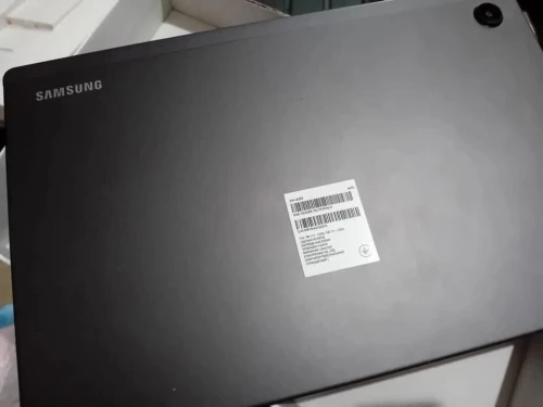 SAMSUNG GLAXY A8
