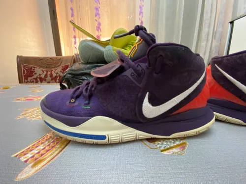 Nike kyrie irving hoka
