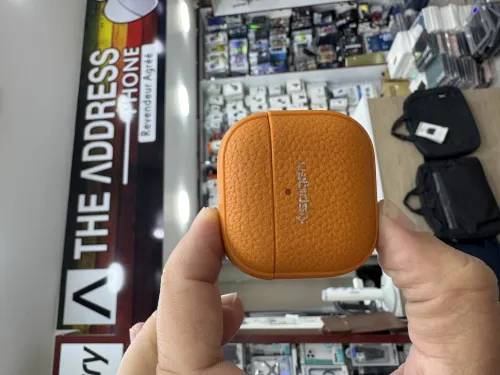 Coque spigen AirPods 4