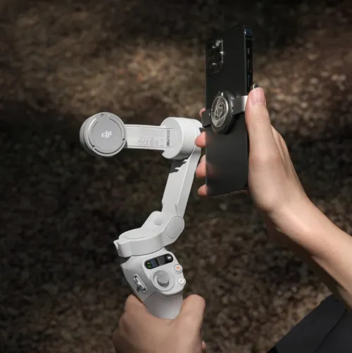 stabilisateur  DJI Osmo Mobile SE