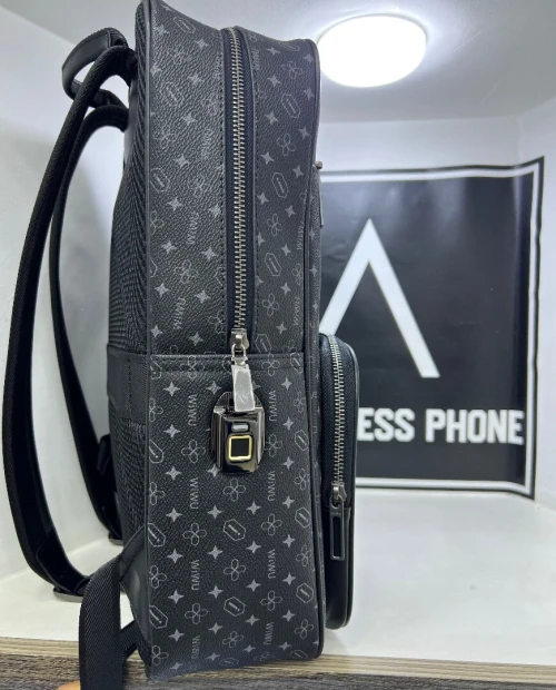Sac à dos WIWU avec verrouillage par Empreinte Digitale