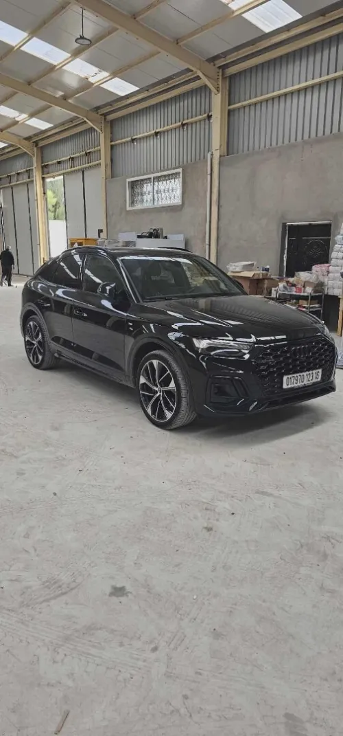 Audi Q5 2023 Black black