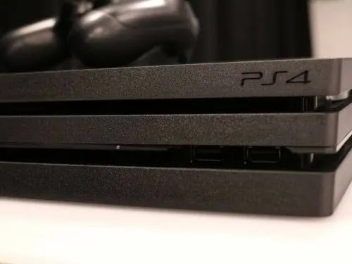 Sony Ps4 pro flachė