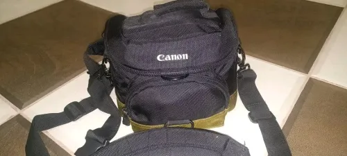 للبيع كاميرا Canon EOS 70D