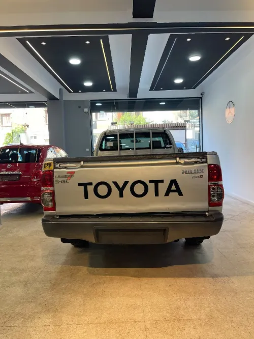 Toyota Hilux 2015 LEGEND DC 4x4