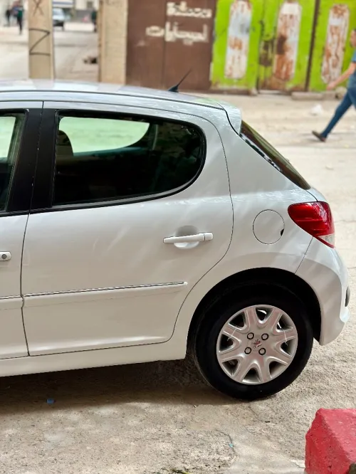Peugeot 207 2012 207