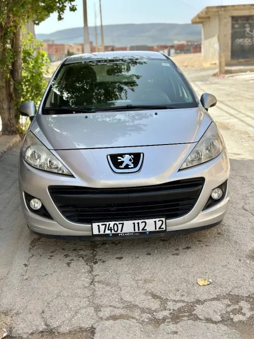 Peugeot 207 2012 207