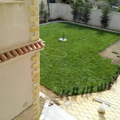 مختص في البستنة و تهيئة المساحات الخضراء