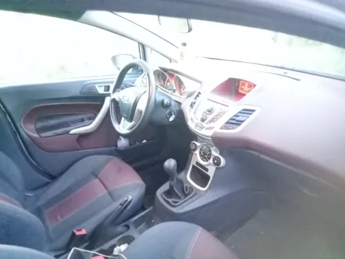 Ford Fiesta 2012 Titanium Sport pack