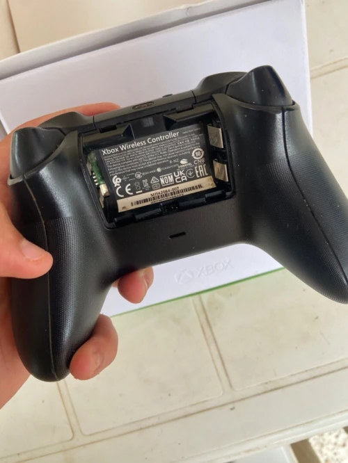 Xbox Series S avec 2 manette