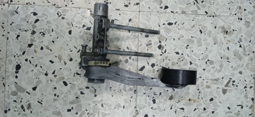 قطع غيار لبيجو 3008 سنة السير 2010