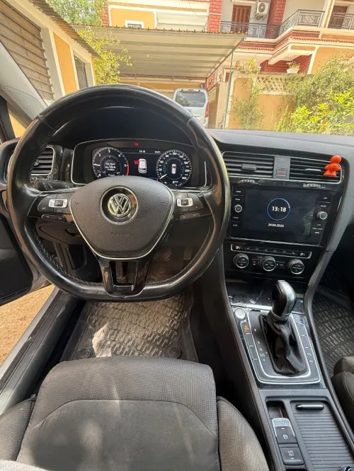 Volkswagen Golf 7 2017 Carat +