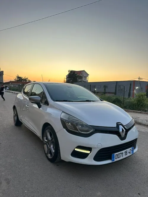 Renault Clio 4 2015 GT Line +
