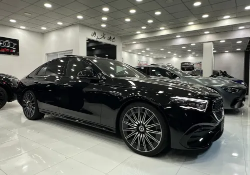 Mercedes E220 2025 E220