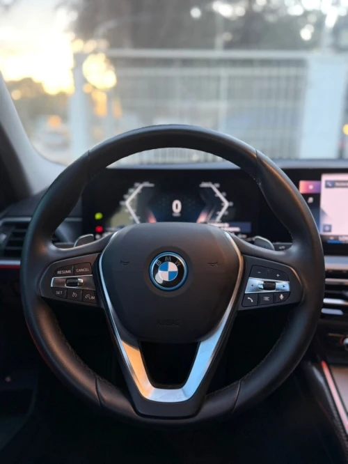 BMW Série 3 2023 320