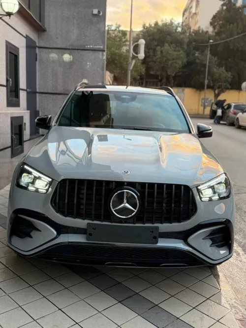 Mercedes GLE 300d SUV 2025 GLE 300d SUV