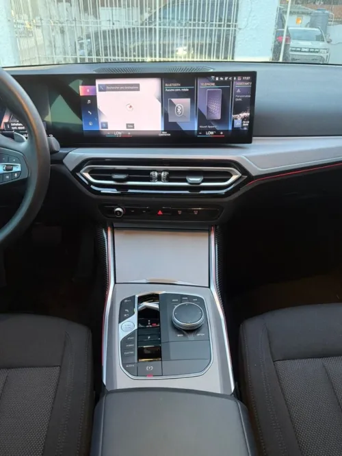 BMW Série 3 2023 320