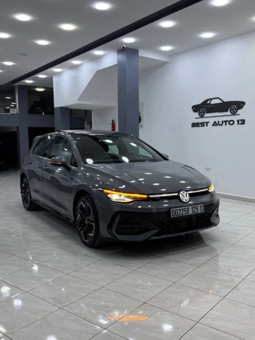Volkswagen Golf 2025 