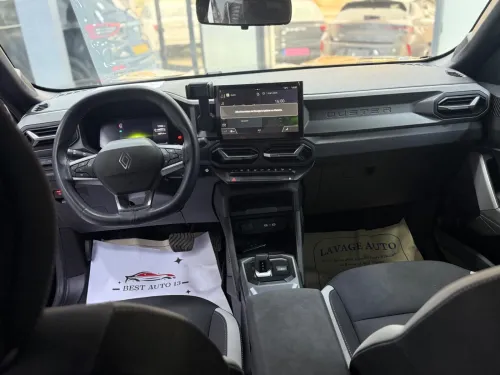 Renault Duster 2025 Gold