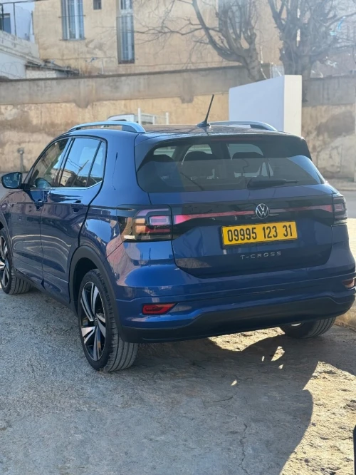 Volkswagen T-Cross 2023 R-Line Edition 