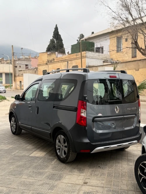Renault Kangoo 2025 Steepway