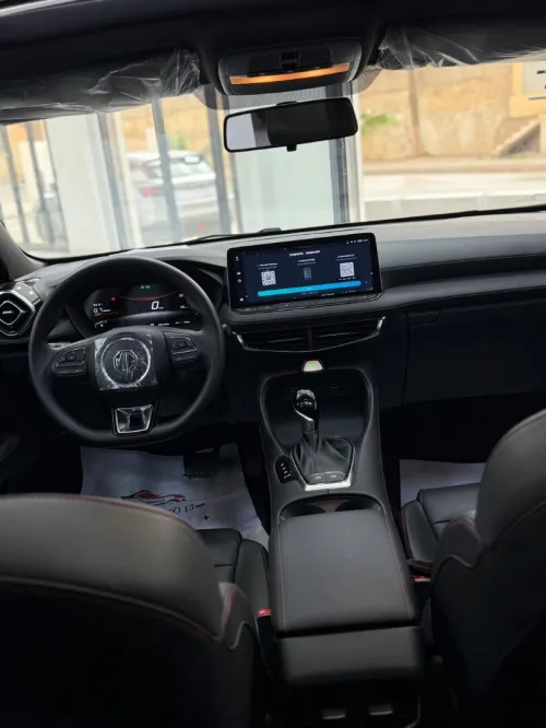 MG 5 2025 Luxury