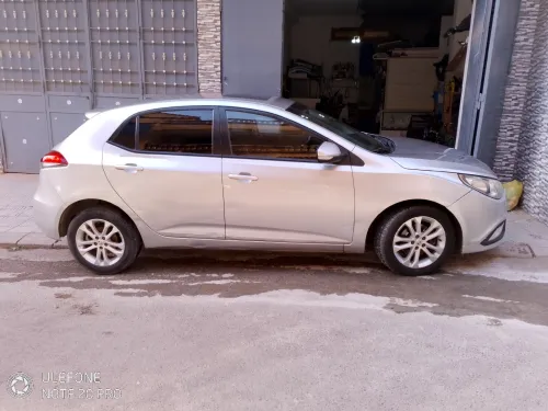 MG 5 2014 Confort +