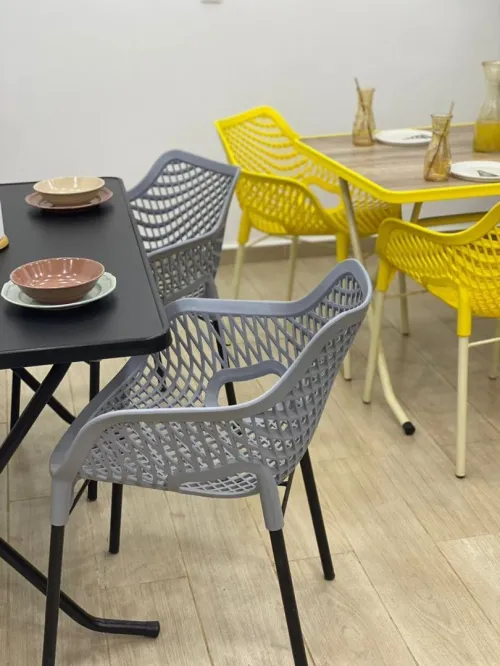 Table chaise كراسي و طاولات 