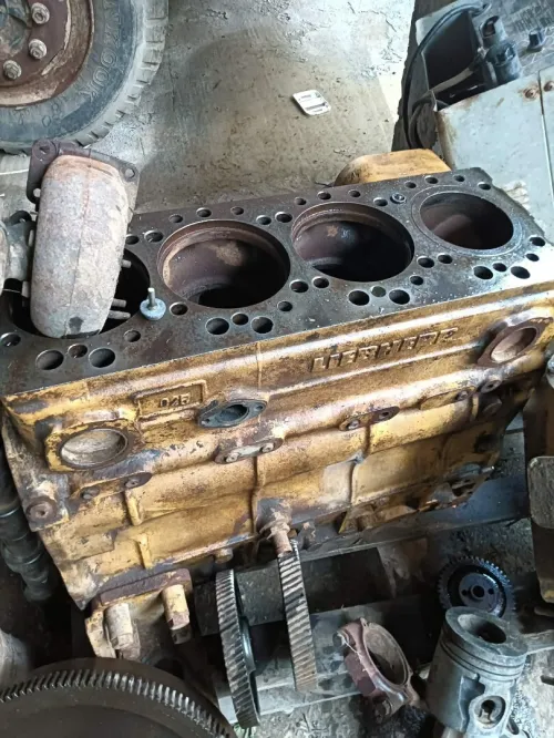 bloc moteur Liebherr