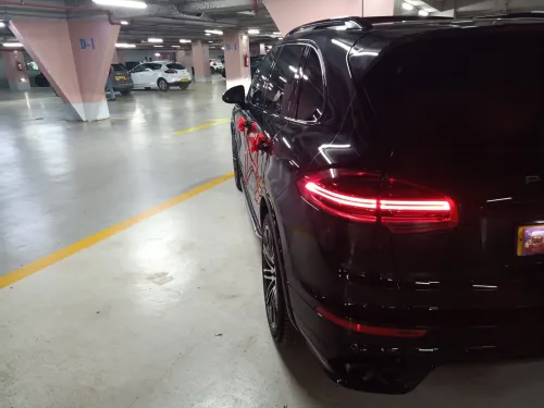 Location Porsche Cayenne 