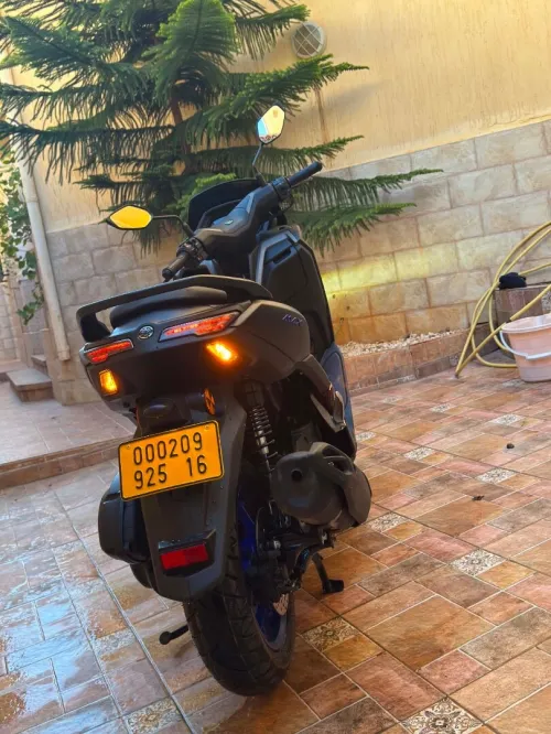 Yamaha Nmax 2025