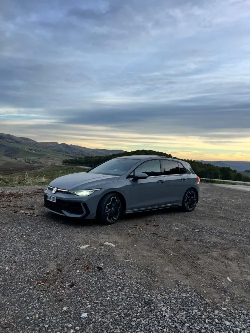 Volkswagen Golf 8 2025 R line