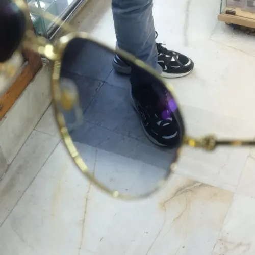 Lunettes Cartier original  venu d'Europe avec boîte et papier excellent état