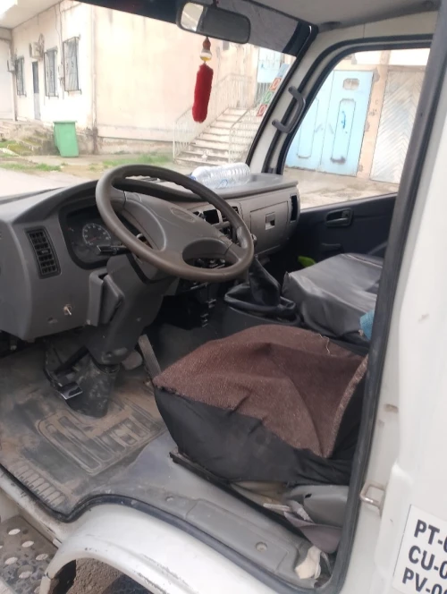Yue jin Camion 2015