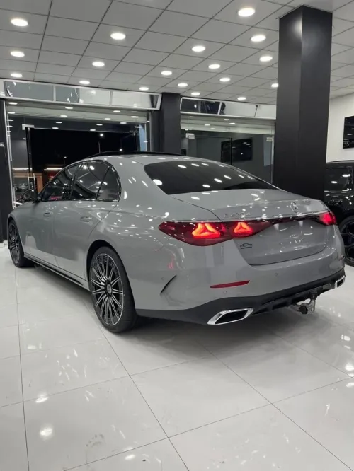 Mercedes Classe E220d 2025 AMG LINE
