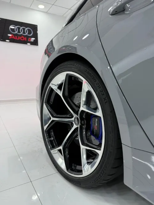 Audi RS6 Avante  2025 Performance