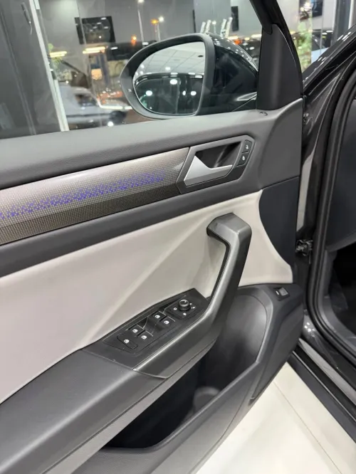 Volkswagen T-Roc 2026 R- Line Edition 