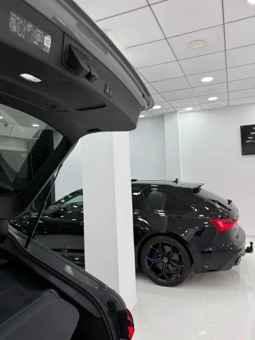 Audi RS6 Avante  2025 Performance