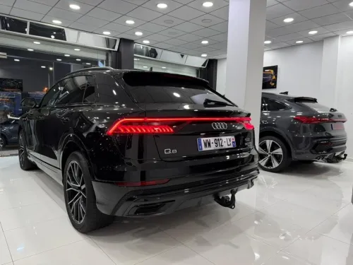 Audi Q8 2019 SLINE
