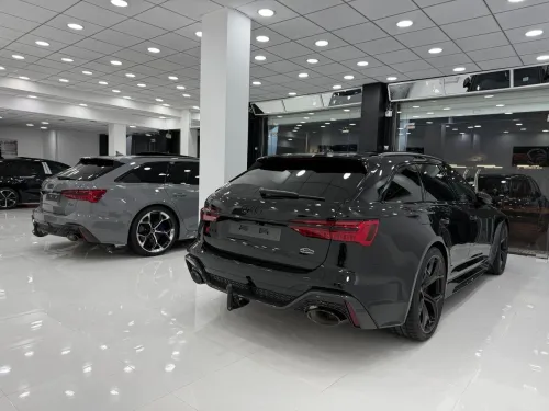 Audi RS6 Avante  2025 Performance