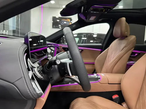 Mercedes Classe E 2025 AMG LINE