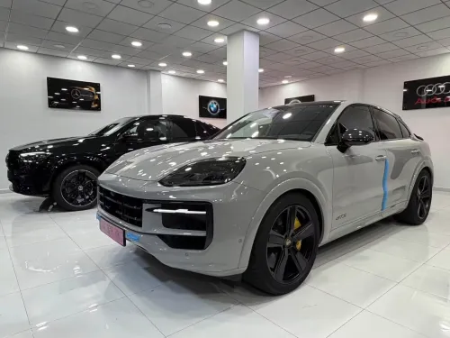 Porsche Cayenne coupé 2026 GTS