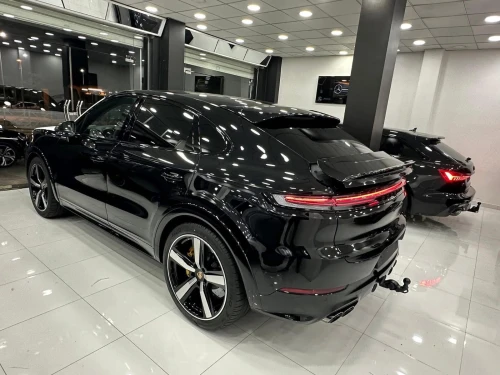 Porsche Cayenne 2025 GTS