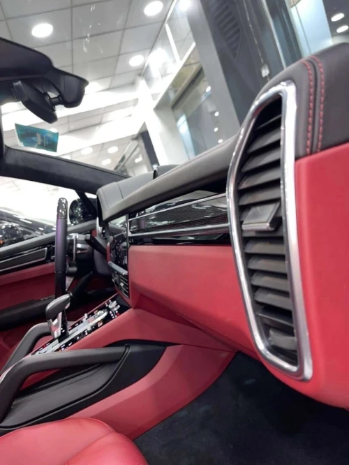 Porsche Cayenne coupè 2023 GTS