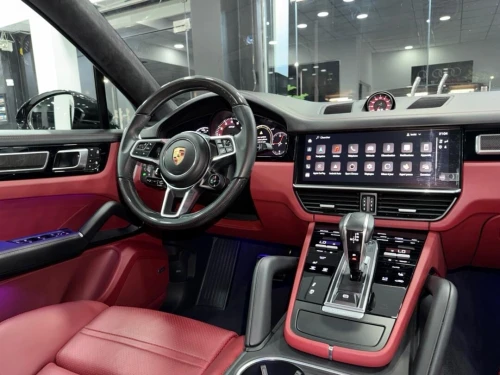 Porsche Cayenne coupé 2023 GTS
